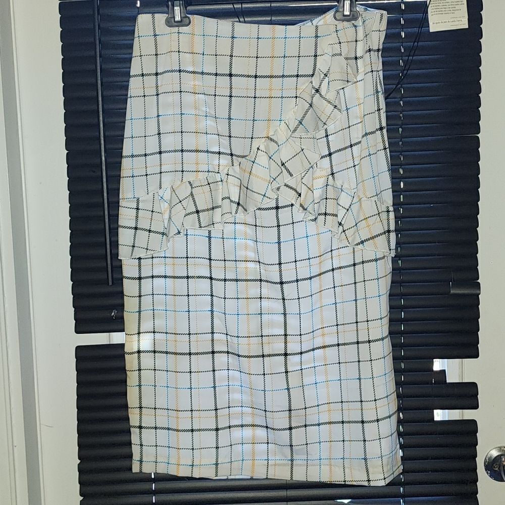 Pencil skirt 